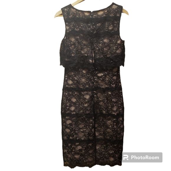 Nicole Miller black lace dress women size medium.  Excellent condition! - Picture 2 of 7